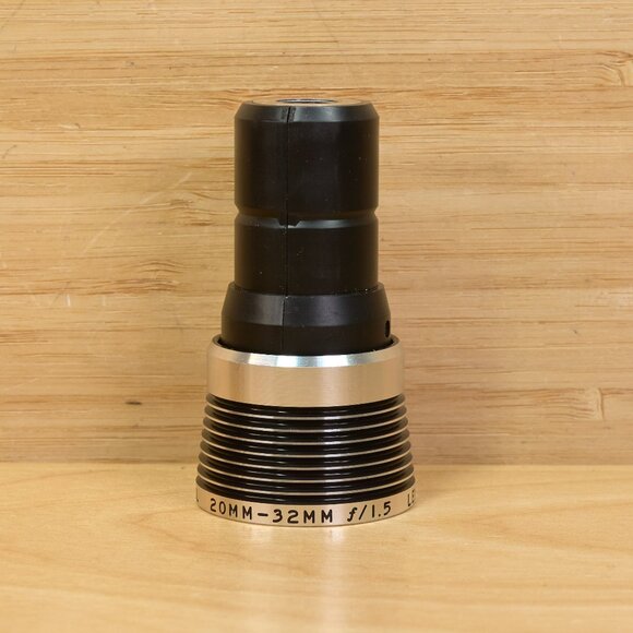 Vintage Bell & Howell Projector Lens 20–32mm f/1.5 / Clean Glass / USA - Picture 2 of 8